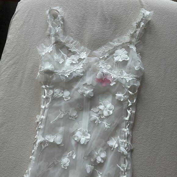 White Sheer Maxi Dress flowers lace-up NEW M Dolls Kill Endless Blooms sugar t - Picture 2 of 8